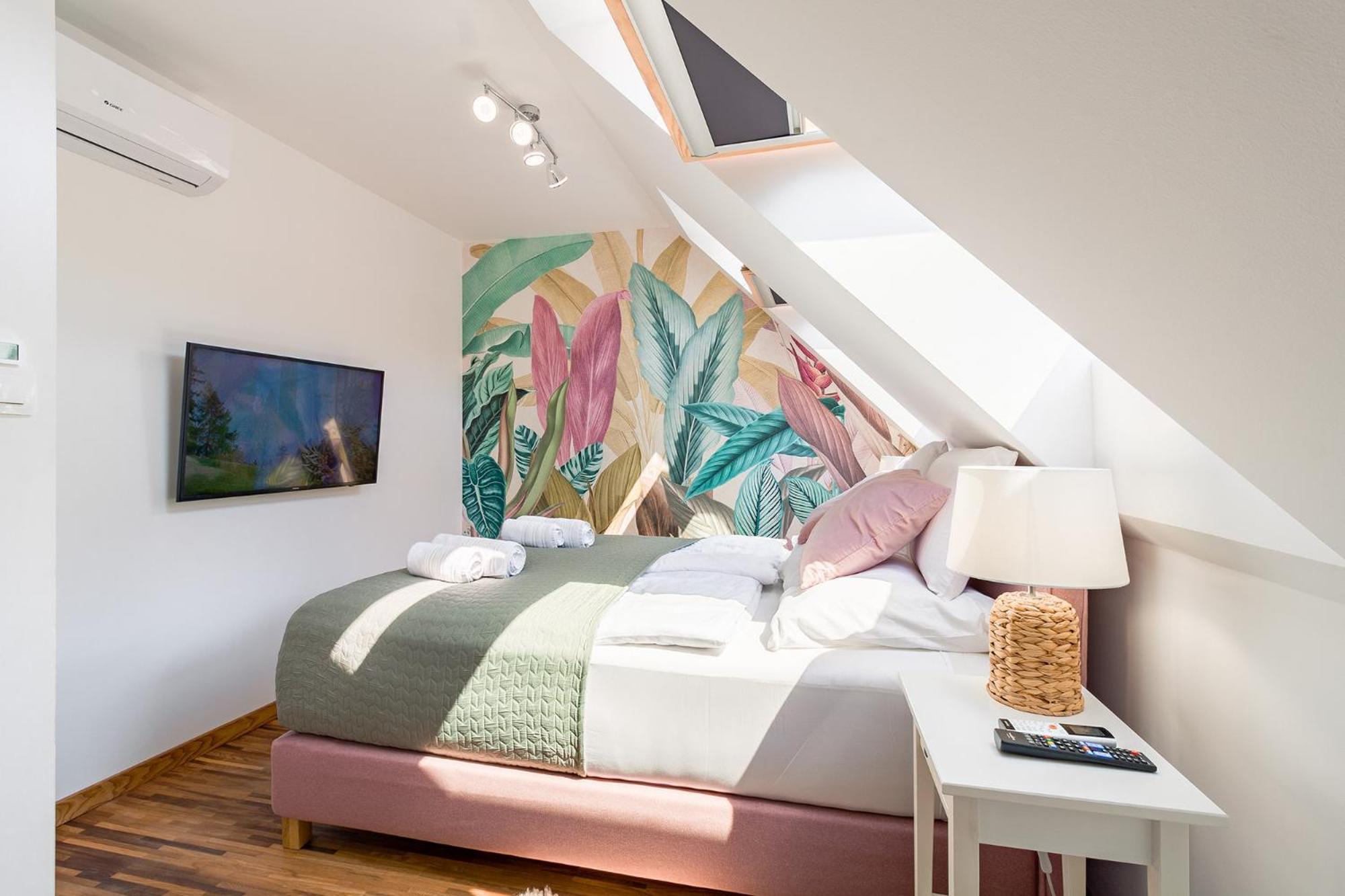 Monbuhim Twin Appartement Veszprém Buitenkant foto