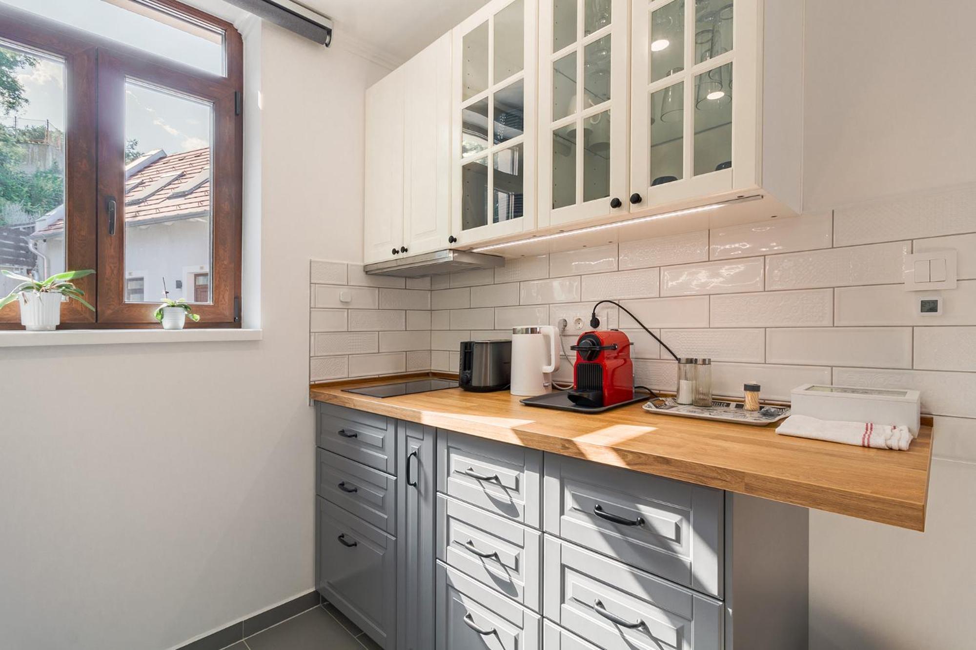 Monbuhim Twin Appartement Veszprém Buitenkant foto